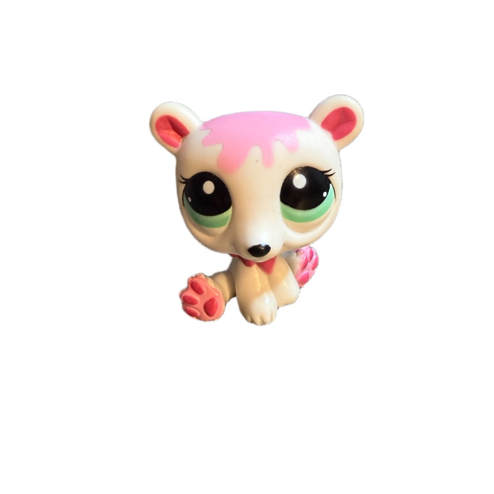 Hasbro Littlest Pet Shop LPS Polar Bear White Pink Frosting Green Eyes 2344